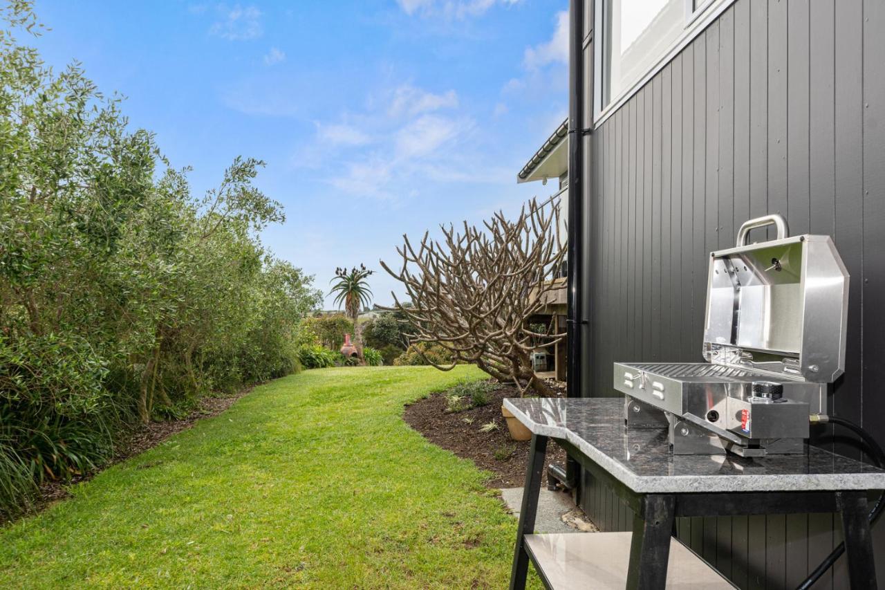 River Rest - Ruakaka Holiday Home Kültér fotó
